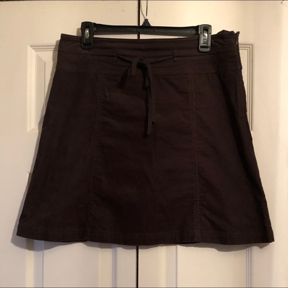 Sahalie Womens 8  Fine Wale Corduroy A-Line Skirt - Picture 1 of 4